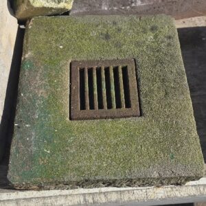 Pennant Drain with Grill
